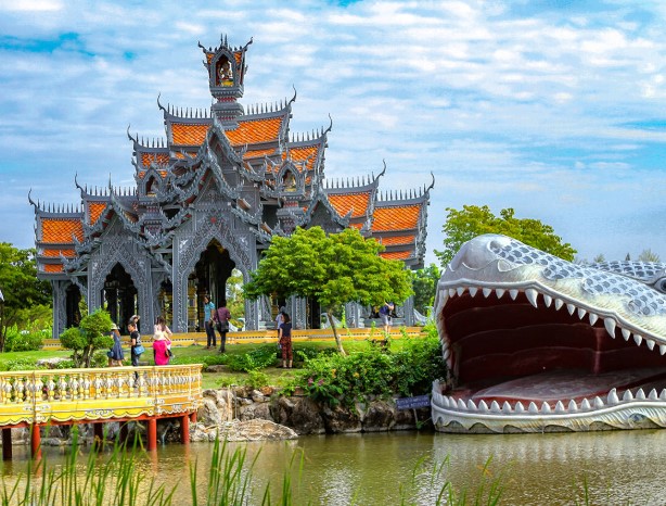 best places to visit in bangkok for first timers